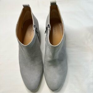 Jcrew Sawyer suade ankle booties.size 9 Brand new in Box
